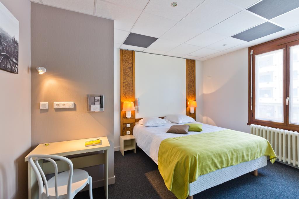 Hotel Logis - Restaurant Bellevue