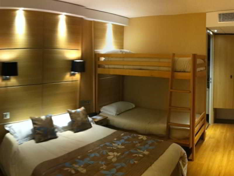 Hotel Novel Restaurant La Mamma Annecy