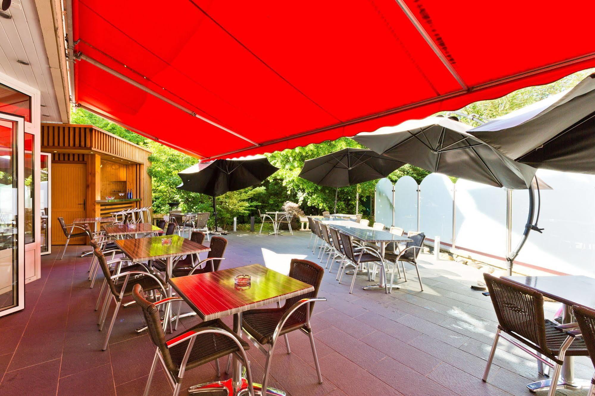 Novel Restaurant La Mamma Hotel Annecy