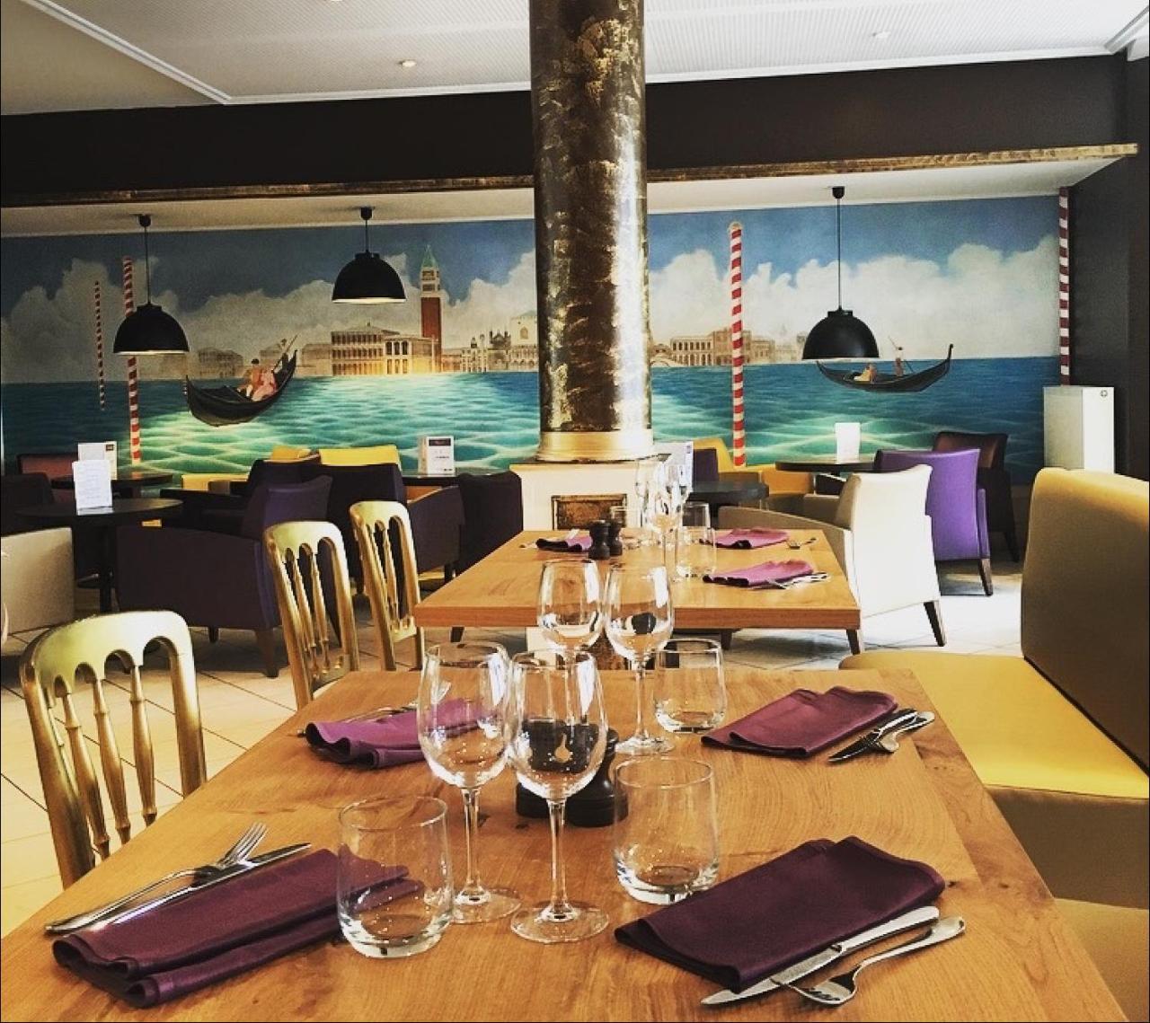 Hotel Novel Restaurant La Mamma 3*