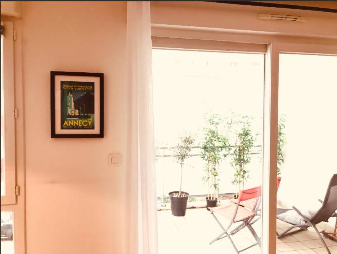 Spacious Modern 2 Bedroom Flat Great Location Old Town + * Annecy