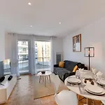 Le Chevene - 2 Or 4 Person Apartment With Balcony In Annecy Centre