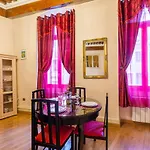Le Royal Lodge A 500M Du Lac Rue Du Paquier