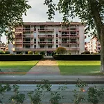 Le Matignon - Design Apartment Facing Lake Annecy