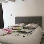 La Tournette - Apartment For 2-4 People In The Heart Of The Old Town