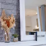Un Cottage Alpin Chaleureux Dans Le Coeur D Annecy Avec 2 Velos