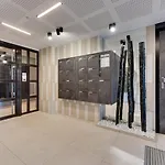 Le Reposoir - New 2 Bedroom Apartment With Terrace & Garage