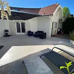 Tiny House - Town House In The Centre Of Annecy Terrace & Air Conditioning
