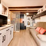 Le Cocooning - Small Studio Of 20 Square Meter In The Heart Of Annecy