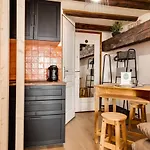 Le Cocooning - Small Studio Of 20 Square Meter In The Heart Of Annecy