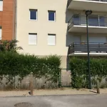 LES RIVES DU FIER T3 CALME Jardin clôturé ANNECY et LAC à qq min