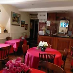 Hotel De Savoie