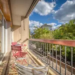 Nice Businessflat, Center, Free Parking, Business Or Holidays
