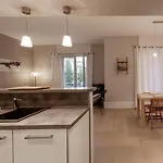 Le Sommeiller - Apartment For 2-4 People With Balcony In The Center