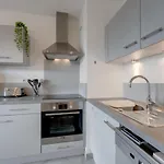 L\'Art De Ville - 2 Bedroom Near The City Center Terrace And Garage