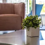 Apartment Close To The Old Town And The Lake