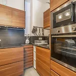 Bonheur En Ville Furnished Flat