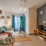 Bonheur En Ville Furnished Flat