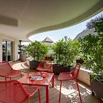 Kiss Cool - Apppartement 2 chambres avec Terrasse et Garage