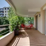 Kiss Cool - Apppartement 2 chambres avec Terrasse et Garage