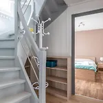 Ideally Located Furnished Townhouse With 3 Bedrooms Parking & Garden