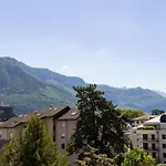 Appartement Proche Lac Et Commerces