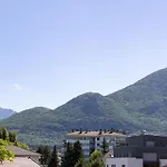 Appartement Proche Lac Et Commerces