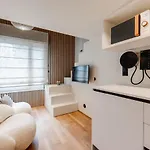La Petite Suite - T1 In Duplex In The City Center