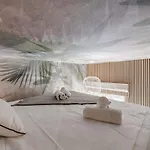 La Petite Suite - T1 In Duplex In The City Center