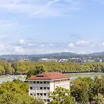Le Tresum - Garage, Balcon & Vue Lac!