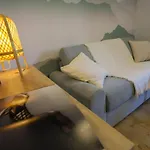 Reve Blanc 2 Etoiles A Annecy Centre Ville Et Lac