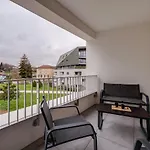 Le 305 - T3 With Garage And Beautiful Terrace