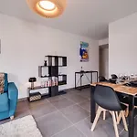 Le 305 - T3 With Garage And Beautiful Terrace