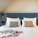 Hebe Hotel
