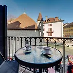 Le Balcon Perriere I - Charming Apartment With Direct View Of The Thiou