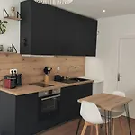 Annecy Vieille Ville, Superbe Appartement Au Calme