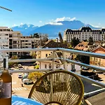 Penthouse Vue Incroyable Lac Et Montagnes
