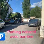 Saint Germain 2 Chambres Parking