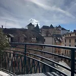 Le Chappuisien Charme Et Luxe En Vieille Ville