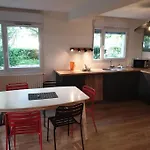 62 M2 Rez De Jardin, Terrasse , 6 Lits Et Parking