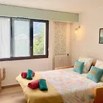 Joli Studio Proche Vieille Ville + Parking