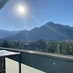 Luxueux Appartement T4 - Lac 5 Min - Parkings Privatifs - Vue Lac Et Montagne