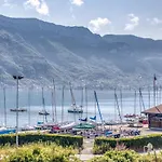 Les Mats Du Lac