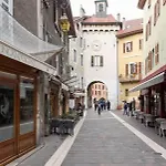 Chalet Charm In The Heart Of The Old Town