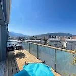 L\'Urban - Parc, Centre, Parking & Balcon Avec Vue!