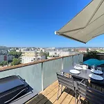 L\'Urban - Parc, Centre, Parking & Balcon Avec Vue!