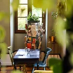 Le Boutik Hotel