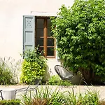 Le Boutik Hotel