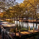 Golden Beach Parking Proche Du Lac
