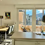 Toit-Terrasse Traversant Plein Centre 100M Du Lac